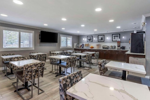 Best Western Plus Vineyard Inn image 10